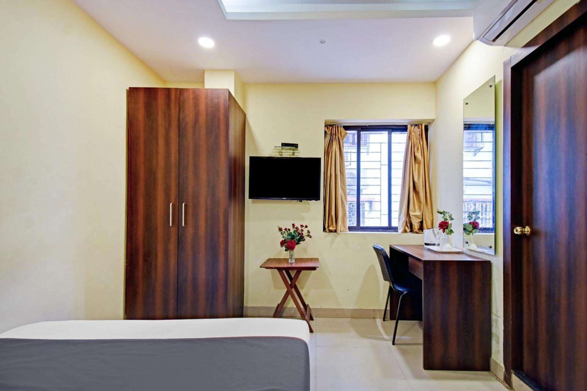 Collection O Motisarai Hotel Kolkata Exterior photo